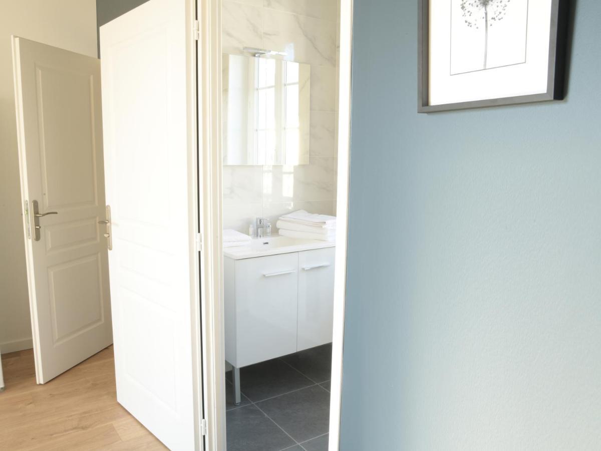 T2 De 55M2 Avec Toit Terrasse, Hyper Centre, Wifi, Draps, Savons Et Serviettes Fournis Cognac Quarto foto